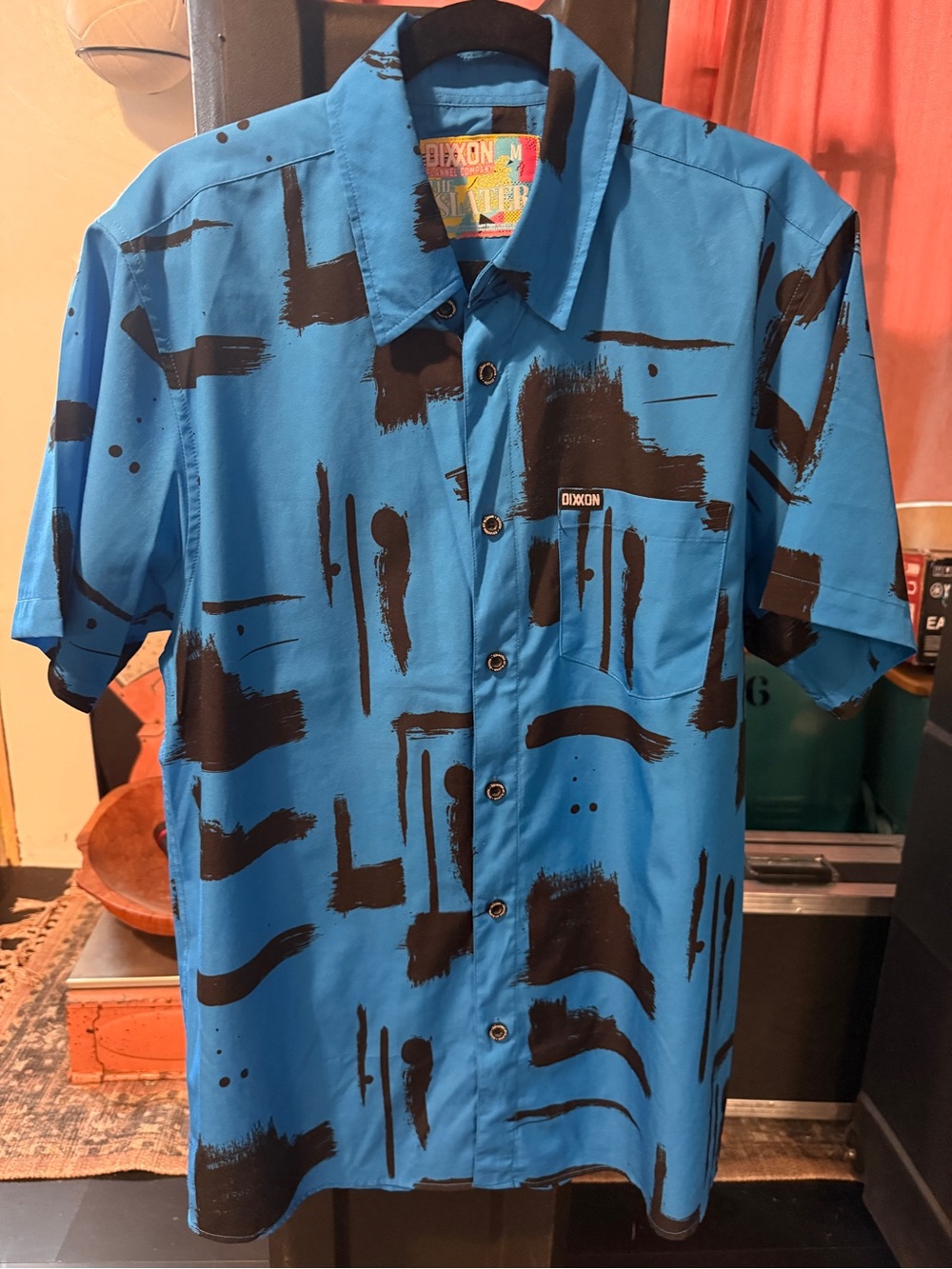 DIXXON Men’s Blue Short-Sleeve Button-Up Shirt with Brushstroke “The Slater”
